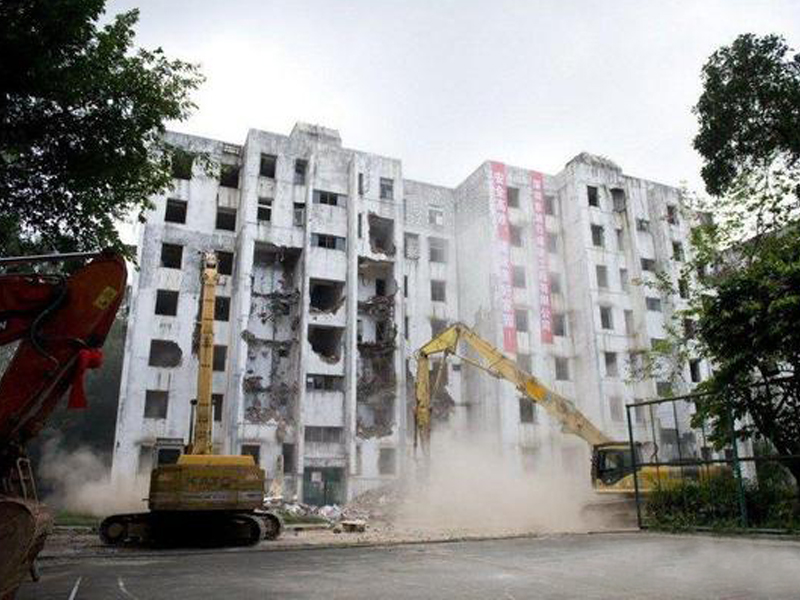 使用海沙的建筑物，墻體受損嚴重